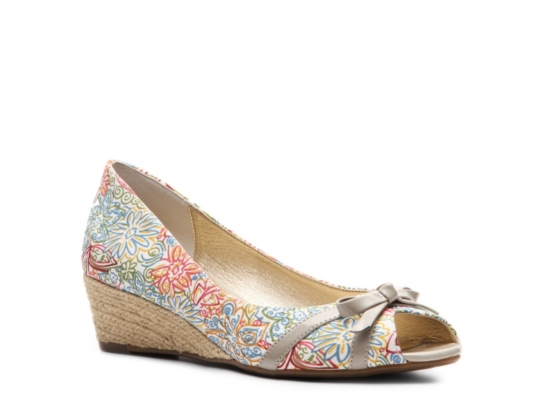 Kelly & Katie Barbara Wedge Pump
