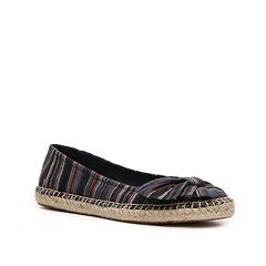 naturalizer frisco flat