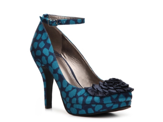 Fergalicious Naples Print Pump