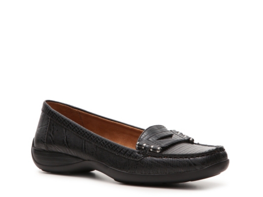 Naturalizer Carter Loafer