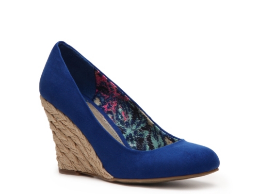 Fergalicious Tiny Too Wedge Pump