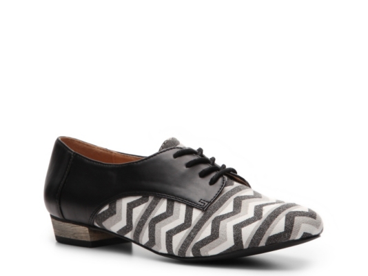 C Label Elaine-8 Oxford Flat