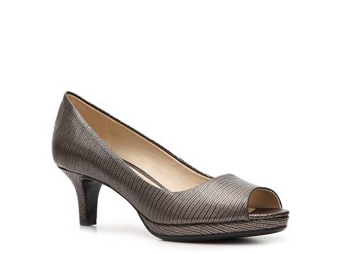 Naturalizer Hanning Platform Pump | DSW