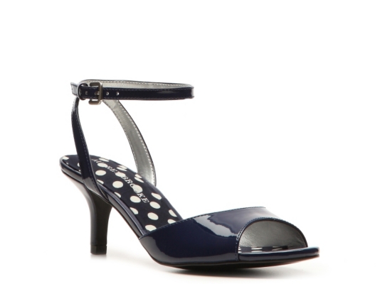 Audrey Brooke Saloni Sandal