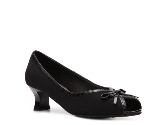 LifeStride Linette Peep Toe Pump