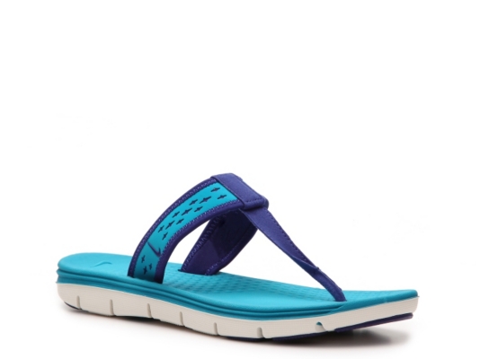 Nike Free Motion Flat Sandal