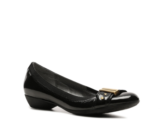 Naturalizer Hinda Flat