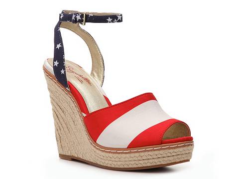 sandal lost control seychelles wedge