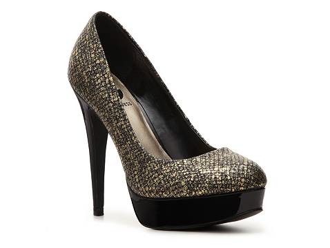 G by GUESS Winna Metallic Platform Pump | DSW