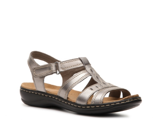 dsw womens clarks sandals