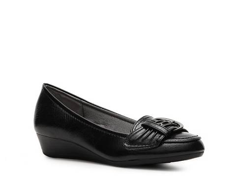 LifeStride Flavia Leather Loafer