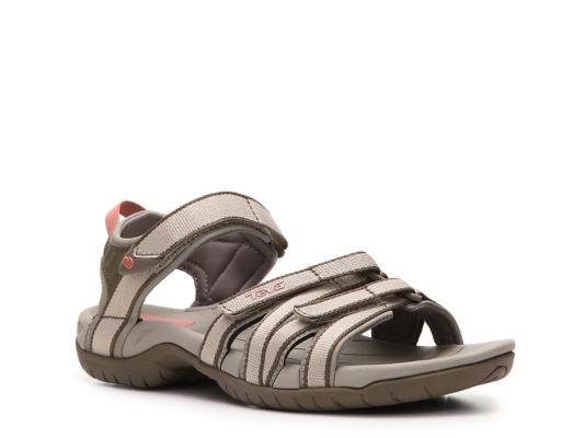 teva wide width
