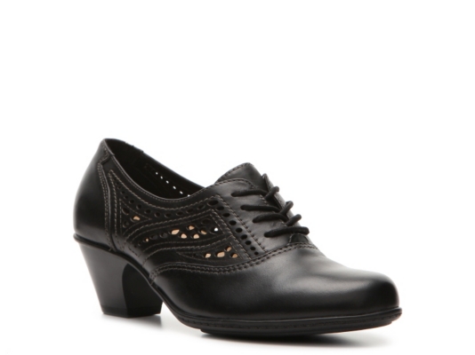 Earth Footwear Escape Pump