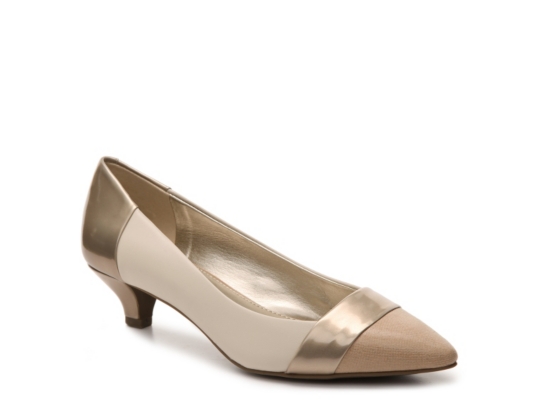 anne klein megan pump