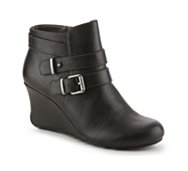 Kenneth Cole Reaction House Jump Wedge Bootie