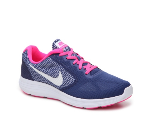 nike revolution 3 womens price
