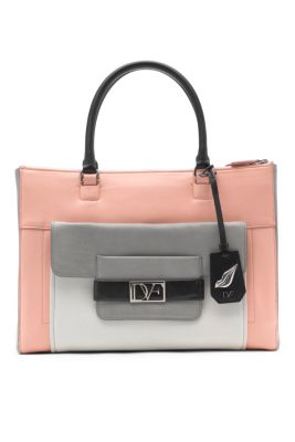 in Apricot/chalk/greyfog