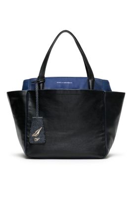 in Black/dark Sapphire