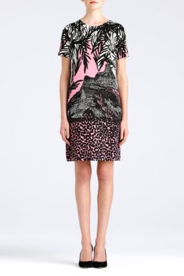 in Bazooka Pink/white/black