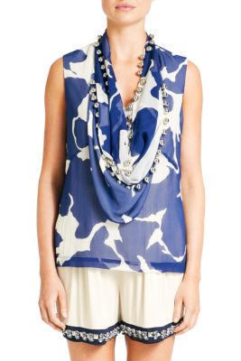 in Graphic Petals Blue