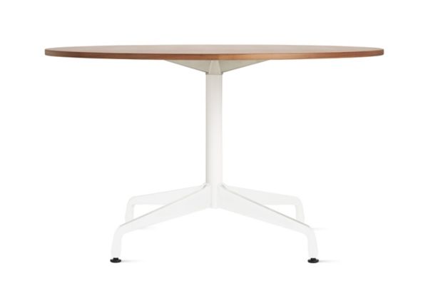 Eames Table with Round Top and Segmented Base Herman Miller