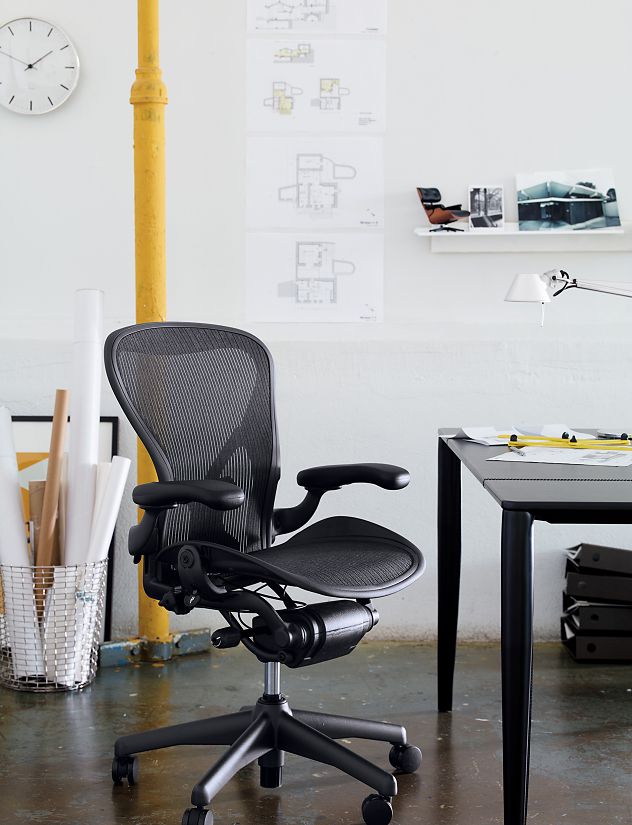 Classic Aeron Chair - Herman Miller