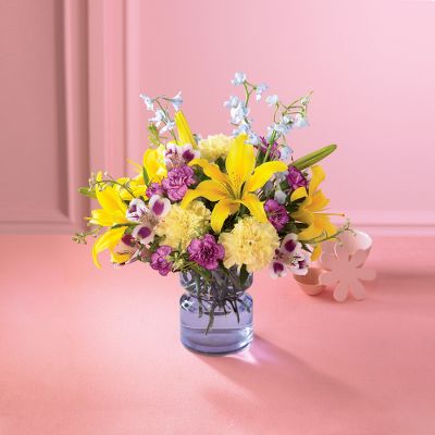The FTD® Garden Terrace™ Bouquet
