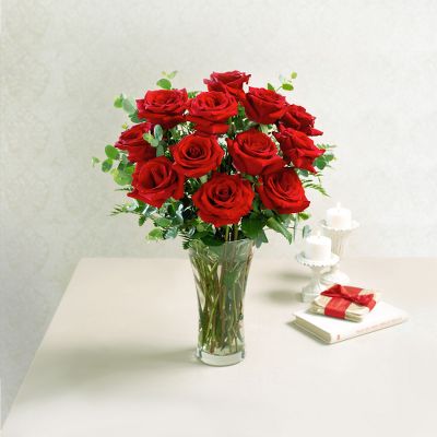The FTD&reg;  Premium Red Rose Bouquet