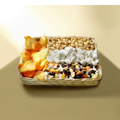 Good and Healthy Dried Fruit and Nuts