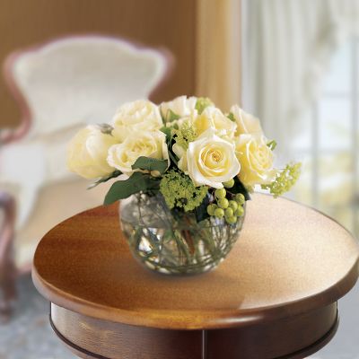The FTD&reg; Thoughtful Expressions? Premium Rose Arrangement