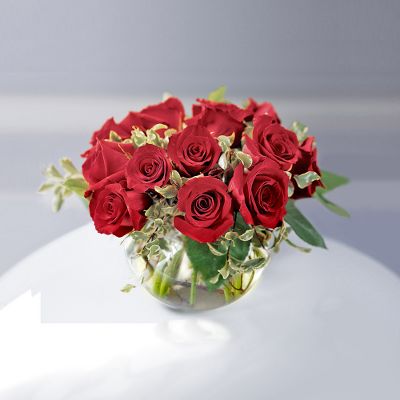 The FTD&reg; Contemporary Premium Rose Bouquet