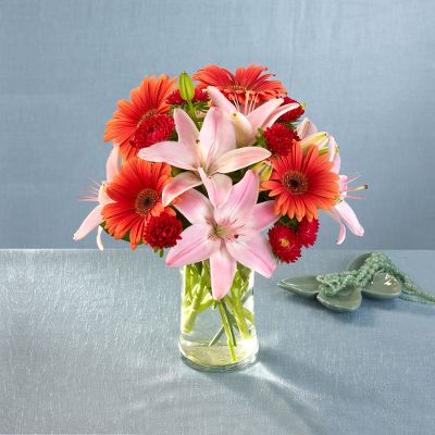 California Dream Bouquet with Vase