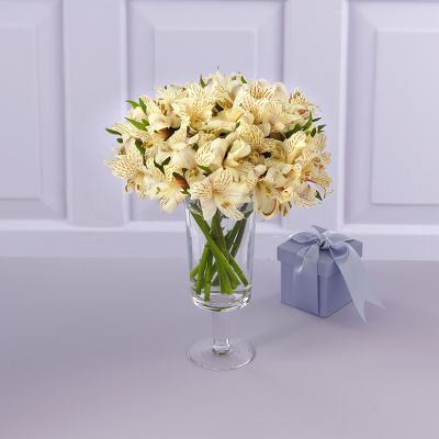 Together Tied Rose Bouquet