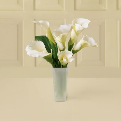 Calla Lily Calling Bouquet