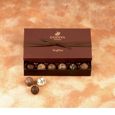 Godiva&reg; Chocolatier's 18-pc Signature Truffle Assortment