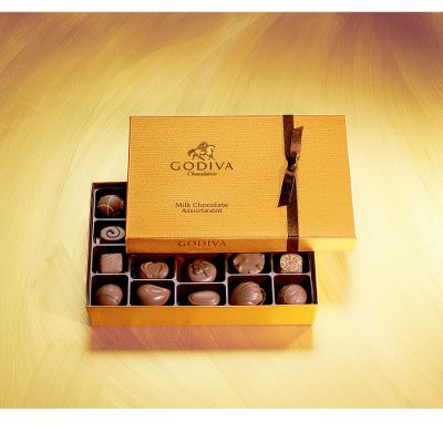 Godiva&reg; Chocolatiers 22-pc Milk Chocolate Gift Box