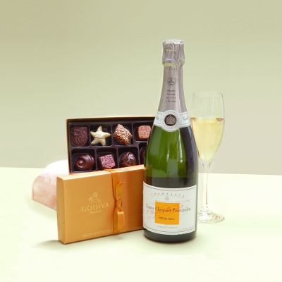 Veuve Clicquot Demi Sec & Godiva&reg; Chocolates