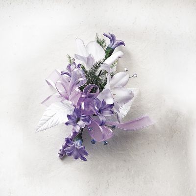 The FTD&reg; Free Spirit Corsage