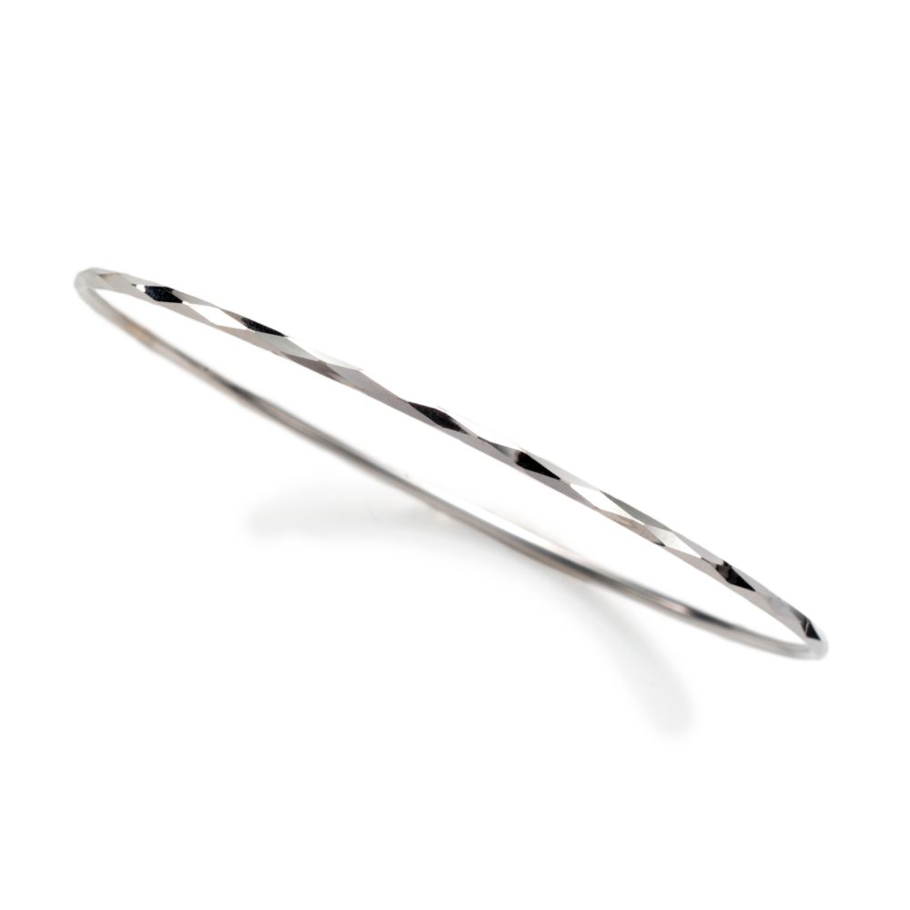 Diamond Cut Bangle Bracelet, 14KW Gold
