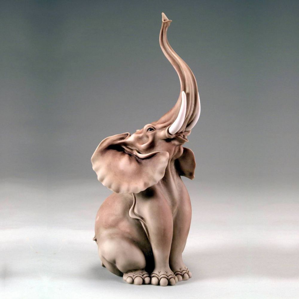Elephant-Medium by Giuseppe Armani