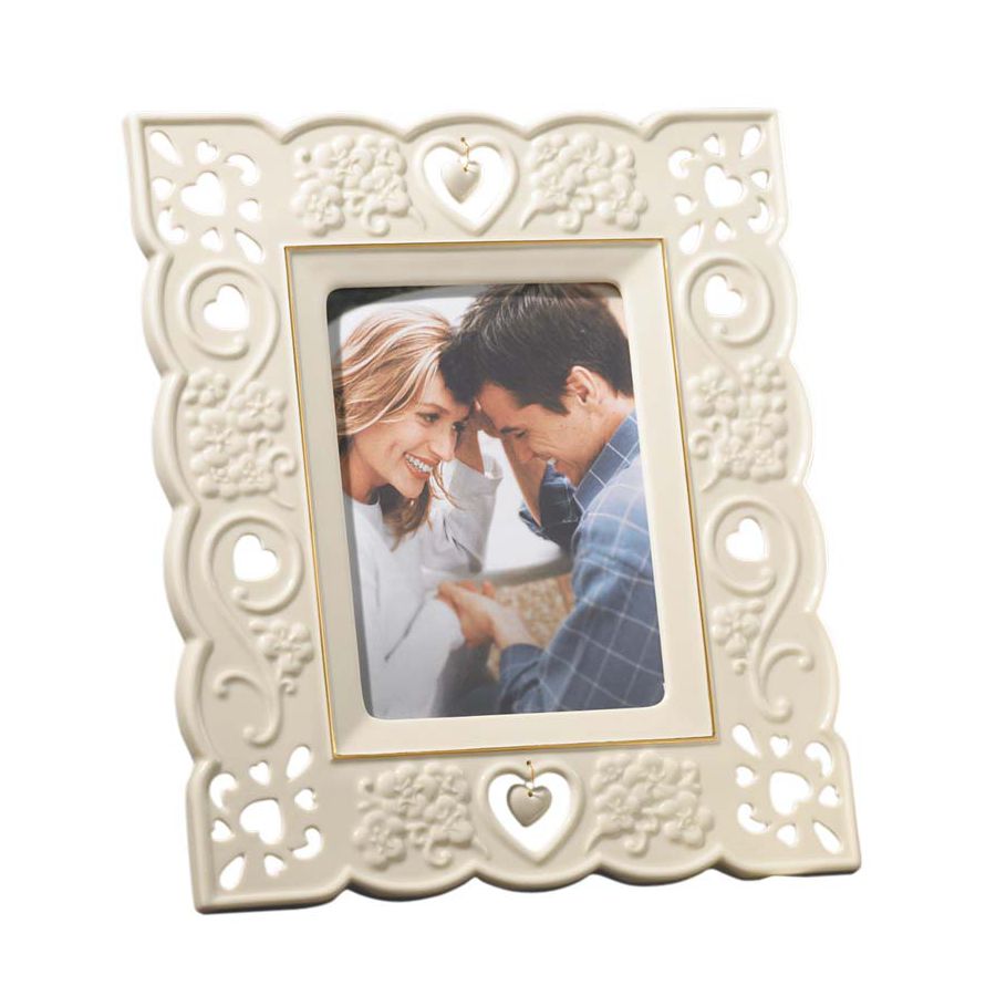 Floating Heart 5x7 Frame by Lenox