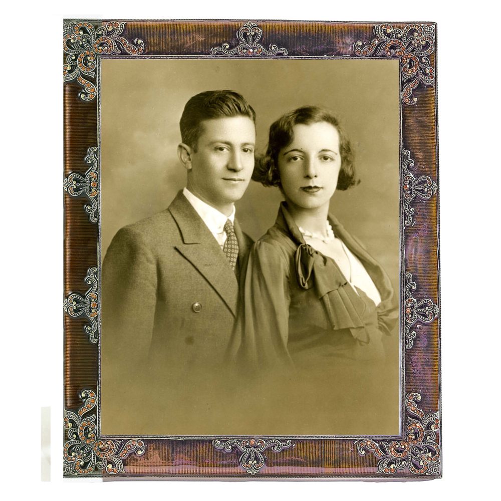 Topaz 5" x 7" Frame by Olivia Riegel