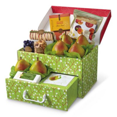 Christmas Treasures Gift Box, christmas gift idea, christmas gift online, best christmas gift idea, fun christmas gift