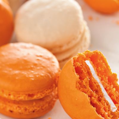 <span style=color:#bb0011>NEW</span> Orange and Vanilla Macaroons