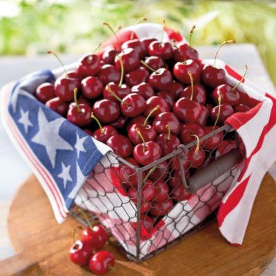 <span style=color:#bb0011>NEW</span> Cherry-Oh!® Cherries Gift Basket