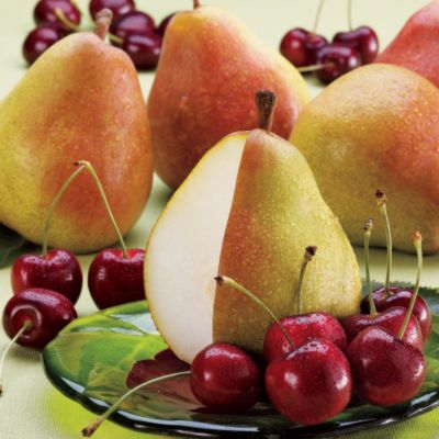 Royal Riviera® Pears & Dark Sweet Cherries