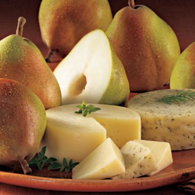 Royal Riviera® Pears and Havarti Cheeses