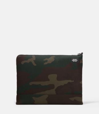 Camo Waxwear Large Portfolio