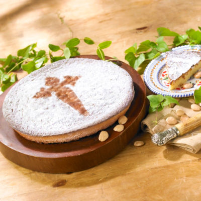 Tarta de Santiago Almond Cake