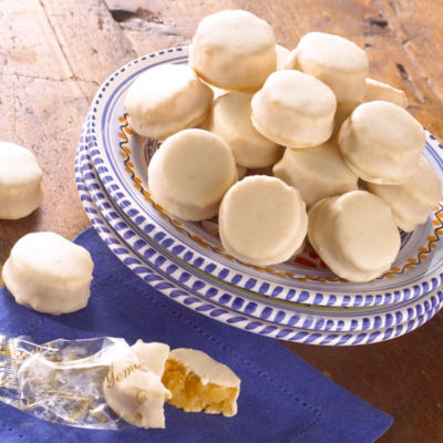 Yema Nevada Cookies by 'Aromas de Medina'
